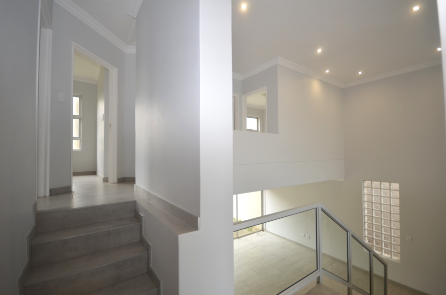 4 Bedroom Property for Sale in Gonubie Eastern Cape